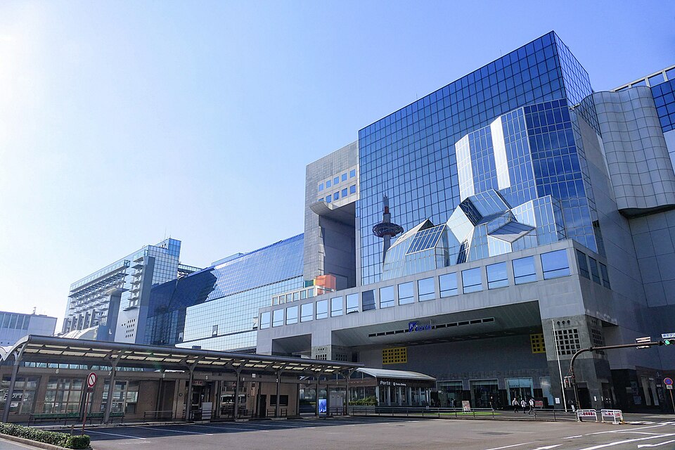 京都駅の駅舎・駅周辺