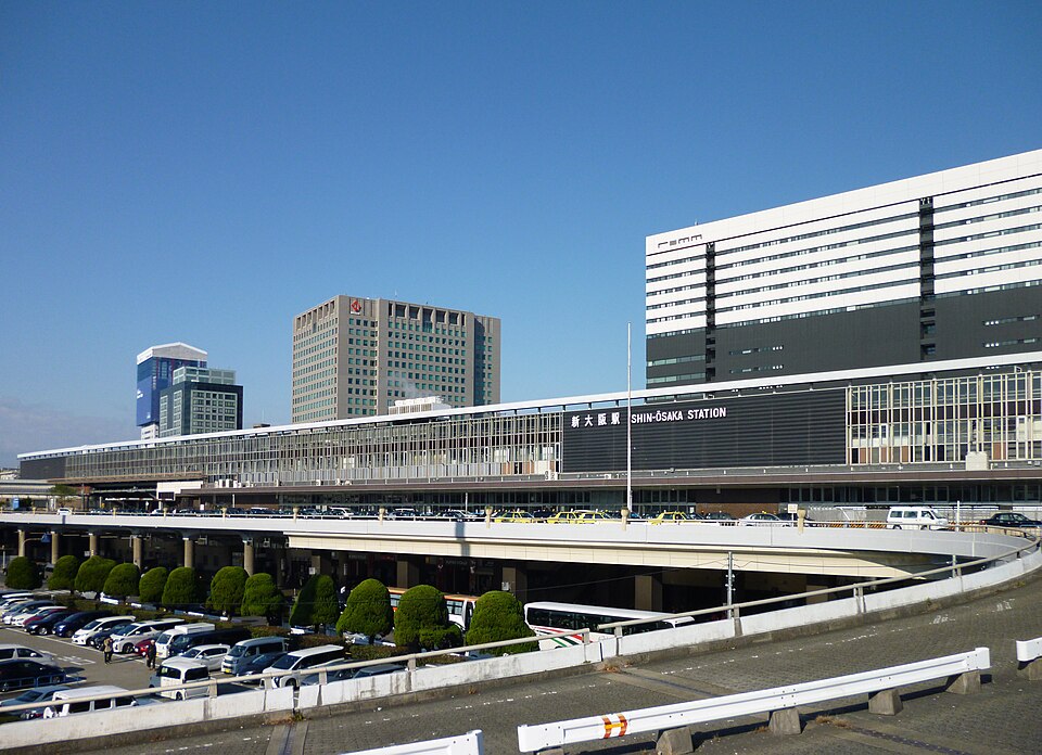 新大阪駅の駅舎・駅周辺